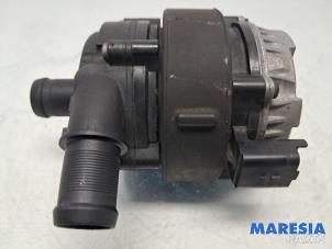 Gebruikte Waterpomp Fiat Talento 2.0 EcoJet BiTurbo 170 Prijs € 48,39 Inclusief btw aangeboden door Maresia Parts