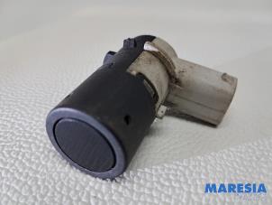 Gebruikte PDC Sensor Peugeot 207 CC (WB) 1.6 16V Prijs € 25,00 Margeregeling aangeboden door Maresia Parts