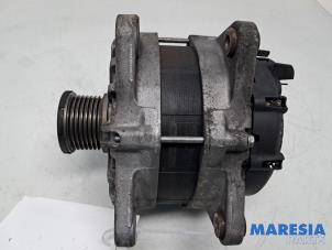 Gebruikte Alternator Renault Trafic (1FL/2FL/3FL/4FL) 2.0 dCi 16V 120 Prijs € 96,74 Inclusief btw aangeboden door Maresia Parts