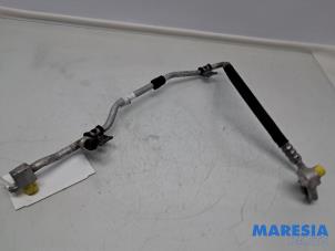 Gebruikte Airco Leiding Renault Trafic (1FL/2FL/3FL/4FL) 2.0 dCi 16V 120 Prijs € 107,69 Inclusief btw aangeboden door Maresia Parts