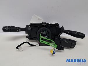 Gebruikte Combischakelaar Stuurkolom Renault Trafic (1FL/2FL/3FL/4FL) 2.0 dCi 16V 120 Prijs € 151,25 Inclusief btw aangeboden door Maresia Parts