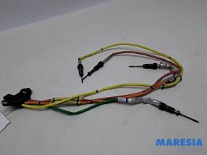 Gebruikte Uitlaat temperatuursensor Renault Trafic (1FL/2FL/3FL/4FL) 2.0 dCi 16V 120 Prijs € 83,49 Inclusief btw aangeboden door Maresia Parts