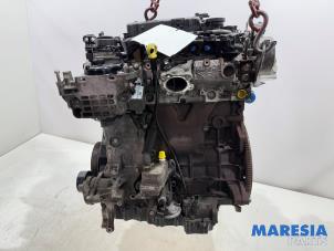 Gebruikte Motor Opel Vivaro 2.0 CDTI 122 Prijs € 3.932,49 Inclusief btw aangeboden door Maresia Parts