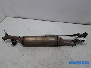 Gebruikte Roetfilter Opel Vivaro 2.0 CDTI 122 Prijs € 603,79 Inclusief btw aangeboden door Maresia Parts