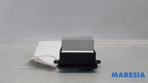 Gebruikte Kachel Weerstand Opel Vivaro 2.0 CDTI 122 Prijs € 47,19 Inclusief btw aangeboden door Maresia Parts