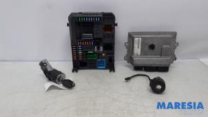 Gebruikte Computer Motormanagement Peugeot 208 I (CA/CC/CK/CL) 1.2 Vti 12V PureTech 82 Prijs € 325,00 Margeregeling aangeboden door Maresia Parts