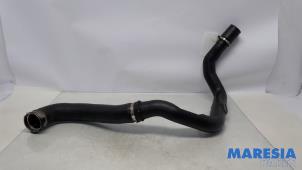 Gebruikte Intercooler Buis Renault Master III (MA/MB/MC/MD/MH/MF/MG/MH) 2.3 dCi 16V Prijs € 78,65 Inclusief btw aangeboden door Maresia Parts