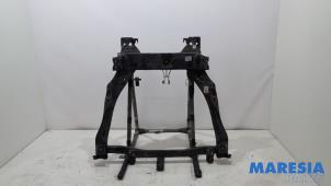 Gebruikte Subframe Opel Karl 1.0 12V Prijs € 100,00 Margeregeling aangeboden door Maresia Parts