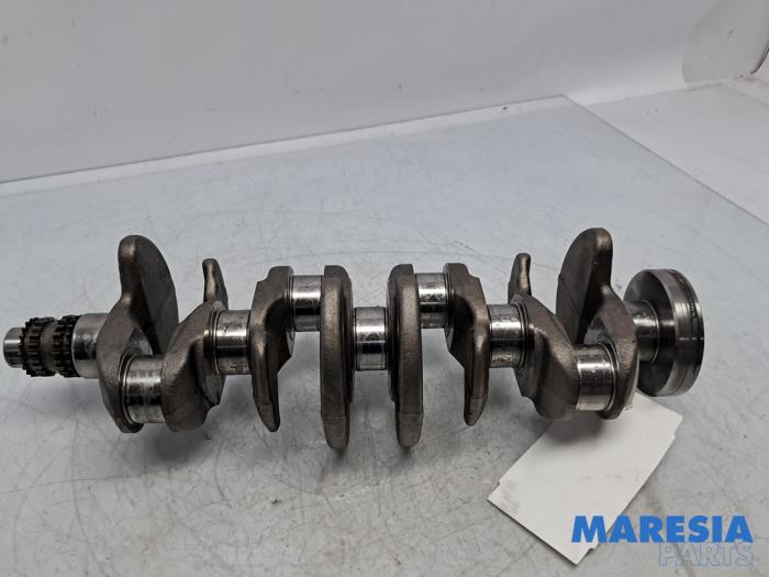 Gebruikte Krukas Renault Scénic IV (RFAJ) 1.3 TCE 140 16V Prijs € 273,00 Margeregeling aangeboden door Maresia Parts