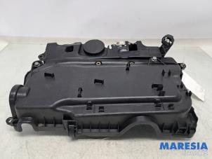 Gebruikte Kleppendeksel Renault Master III (FV) 2.3 dCi 170 16V FWD Prijs € 90,75 Inclusief btw aangeboden door Maresia Parts