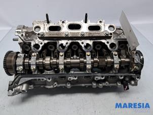 Gebruikte Cilinderkop Renault Scénic IV (RFAJ) 1.3 TCE 140 16V Prijs € 450,00 Margeregeling aangeboden door Maresia Parts