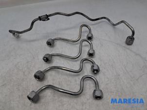 Gebruikte Dieselleiding Set Renault Master III (FV) 2.3 dCi 170 16V FWD Prijs € 42,35 Inclusief btw aangeboden door Maresia Parts