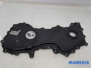 Gebruikte Distributiedeksel Renault Master III (FV) 2.3 dCi 125 16V FWD Prijs € 30,25 Inclusief btw aangeboden door Maresia Parts