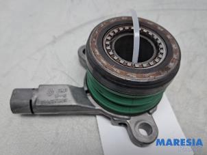 Gebruikte Druklager Renault Trafic (1FL/2FL/3FL/4FL) 1.6 dCi 125 Twin Turbo Prijs € 36,30 Inclusief btw aangeboden door Maresia Parts