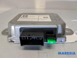 Gebruikte Module Navigatie Opel Karl 1.0 12V Prijs € 24,99 Margeregeling aangeboden door Maresia Parts