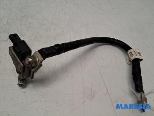 Gebruikte Accu sensor Opel Karl 1.0 12V Prijs € 24,90 Margeregeling aangeboden door Maresia Parts