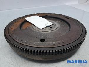 Gebruikte Vliegwiel Peugeot Partner (EA//EF/EN/EU) 1.5 BlueHDi 75 Prijs € 90,75 Inclusief btw aangeboden door Maresia Parts