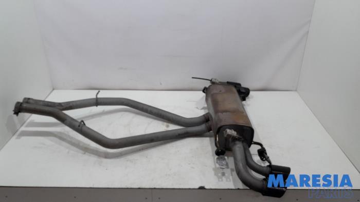 Gebruikte Uitlaat Einddemper Alfa Romeo Giulia (952) 2.9 Bi-Turbo V6 24V Quadrifoglio Verde Prijs € 799,99 Margeregeling aangeboden door Maresia Parts