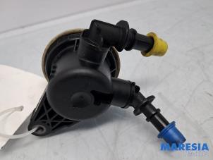 Gebruikte Brandstof Drukregelaar Peugeot Partner (EA//EF/EN/EU) 1.5 BlueHDi 75 Prijs € 54,45 Inclusief btw aangeboden door Maresia Parts