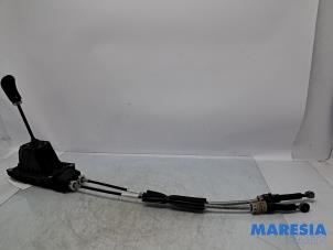 Gebruikte Pook Renault Clio IV Estate/Grandtour (7R) 0.9 Energy TCE 90 12V Prijs € 65,00 Margeregeling aangeboden door Maresia Parts