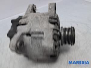 Gebruikte Alternator Opel Grandland (X) 1.2 Turbo 12V Prijs € 75,00 Margeregeling aangeboden door Maresia Parts