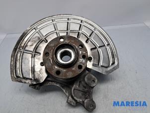 Gebruikte Fusee links-achter Alfa Romeo Giulia (952) 2.9 Bi-Turbo V6 24V Quadrifoglio Verde Prijs € 199,00 Margeregeling aangeboden door Maresia Parts