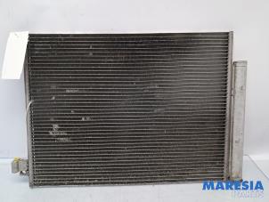 Gebruikte Airco Condensor Renault Clio IV Estate/Grandtour (7R) 0.9 Energy TCE 90 12V Prijs € 50,00 Margeregeling aangeboden door Maresia Parts
