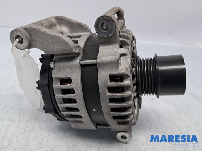 Dynamo van een Opel Karl 1.0 12V 2018