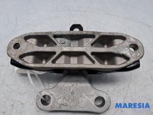 Gebruikte Motorrubber Opel Karl 1.0 12V Prijs € 20,00 Margeregeling aangeboden door Maresia Parts