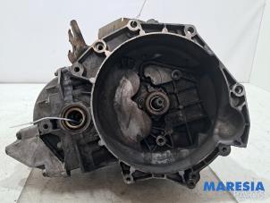 Gebruikte Versnellingsbak Alfa Romeo Brera (939) 2.2 JTS 16V Prijs € 199,99 Margeregeling aangeboden door Maresia Parts