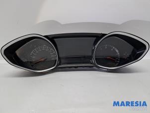 Gebruikte Cockpit Peugeot 308 SW (L4/L9/LC/LJ/LR) 1.6 BlueHDi 120 Prijs € 89,99 Margeregeling aangeboden door Maresia Parts