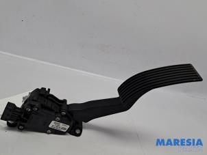 Gebruikte Gaspedaal Alfa Romeo Brera (939) 2.2 JTS 16V Prijs € 24,99 Margeregeling aangeboden door Maresia Parts