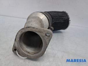 Gebruikte Intercooler Slang Alfa Romeo Giulia (952) 2.9 Bi-Turbo V6 24V Quadrifoglio Verde Prijs € 79,99 Margeregeling aangeboden door Maresia Parts