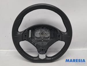 Gebruikte Stuurwiel Peugeot 5008 I (0A/0E) 1.6 THP 16V Prijs € 55,00 Margeregeling aangeboden door Maresia Parts