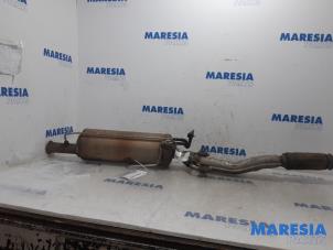 Gebruikte Roetfilter Citroen C4 Cactus (0B/0P) 1.6 Blue Hdi 100 Prijs € 245,00 Margeregeling aangeboden door Maresia Parts