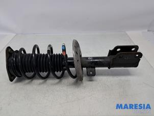 Gebruikte Schokdemperpoot rechts-voor Peugeot 308 SW (L4/L9/LC/LJ/LR) 1.6 BlueHDi 120 Prijs € 60,00 Margeregeling aangeboden door Maresia Parts