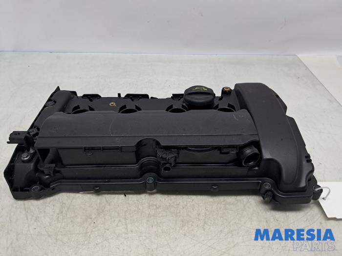 Gebruikte Kleppendeksel Peugeot 308 (4A/C) 1.6 16V THP 155 Prijs € 125,00 Margeregeling aangeboden door Maresia Parts