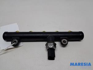 Gebruikte Injector brug Peugeot Expert (G9) 2.0 HDi 120 Prijs € 48,34 Inclusief btw aangeboden door Maresia Parts