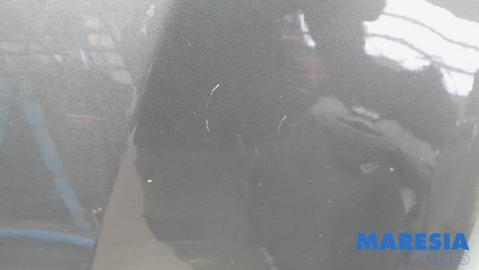 Motorkap van een Alfa Romeo Giulietta (940) 1.4 TB 16V 2011