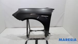 Gebruikte Scherm links-voor Alfa Romeo Giulietta (940) 1.4 TB 16V Prijs € 225,00 Margeregeling aangeboden door Maresia Parts