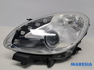 Gebruikte Koplamp links Alfa Romeo Giulietta (940) 1.4 TB 16V Prijs € 289,00 Margeregeling aangeboden door Maresia Parts