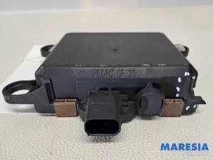 Gebruikte Sensor ACC (afstand) Peugeot 5008 I (0A/0E) 1.6 THP 16V Prijs € 95,00 Margeregeling aangeboden door Maresia Parts