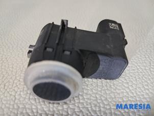 Gebruikte PDC Sensor Peugeot 5008 I (0A/0E) 1.6 THP 16V Prijs € 34,99 Margeregeling aangeboden door Maresia Parts