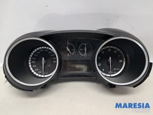 Gebruikte Instrumentenpaneel Alfa Romeo Giulietta (940) 1.4 TB 16V Prijs € 149,00 Margeregeling aangeboden door Maresia Parts