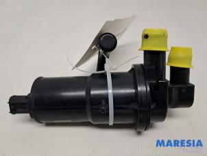 Gebruikte Extra waterpomp Citroen C-Zero C-Zero Prijs € 50,00 Margeregeling aangeboden door Maresia Parts