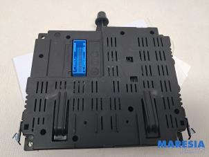 Gebruikte Blue&Me Alfa Romeo Giulietta (940) 1.4 TB 16V Prijs € 210,00 Margeregeling aangeboden door Maresia Parts