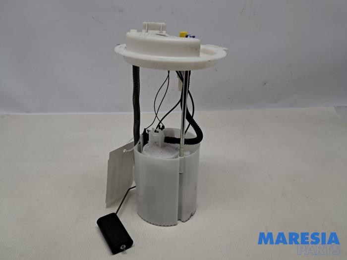 Gebruikte Tank element Pomp Alfa Romeo Giulietta (940) 1.4 TB 16V Prijs € 59,99 Margeregeling aangeboden door Maresia Parts