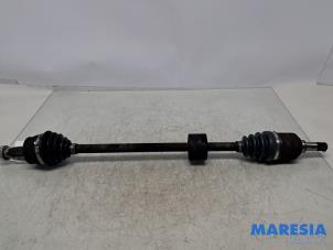 Gebruikte Steekas rechts-voor Fiat 500C (312) 1.4 16V Prijs € 35,00 Margeregeling aangeboden door Maresia Parts