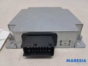 Gebruikte Radio module Fiat 500C (312) 1.4 16V Prijs € 50,00 Margeregeling aangeboden door Maresia Parts