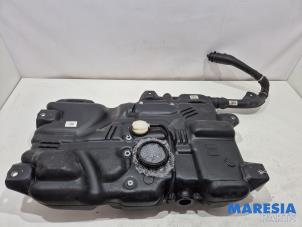 Gebruikte Brandstoftank Renault Trafic (1FL/2FL/3FL/4FL) 1.6 dCi 145 Twin Turbo Prijs € 181,49 Inclusief btw aangeboden door Maresia Parts